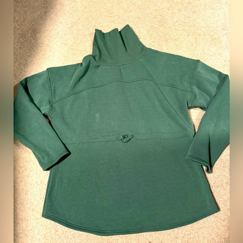 Dip brand, turtle neck sweatshirt, worn once, very warm